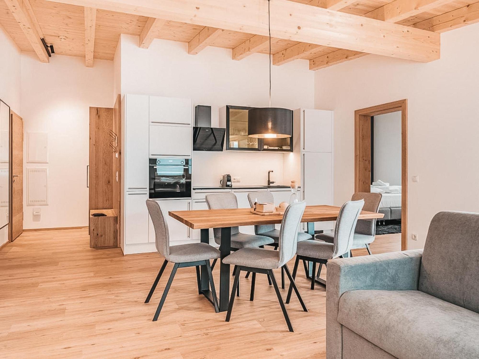 Chez Nous - Balcony Und Car Park By Alpenluxus Appartements Fügen Екстериор снимка